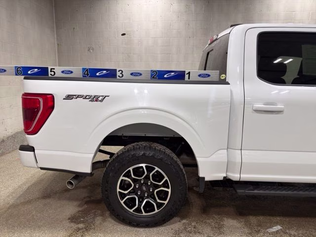 2023 Oxford White Ford F-150 XLT 4X4 Truck