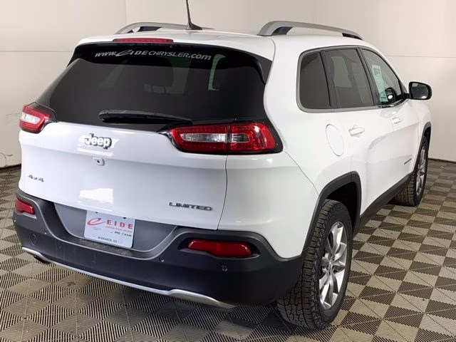 2018 Bright White Clearcoat Jeep Cherokee Limited 4X4 SUV