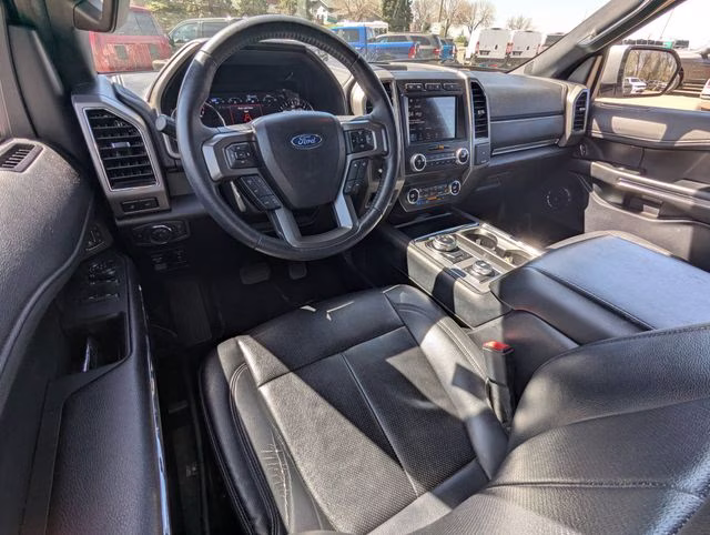 2019 Ingot Silver Metallic Ford Expedition Max XLT 4X4 SUV