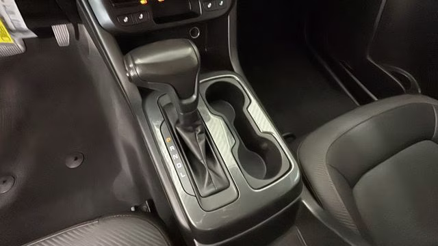 2021 Summit White GMC Canyon AT4 w/Cloth 4X4 Truck