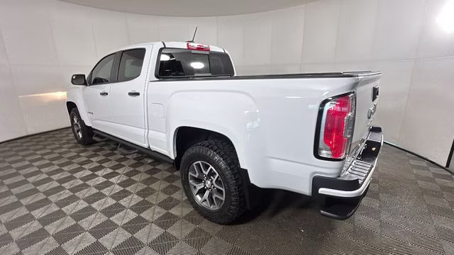 2021 Summit White GMC Canyon AT4 w/Cloth 4X4 Truck