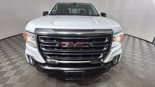 2021 Summit White GMC Canyon AT4 w/Cloth 4X4 Truck