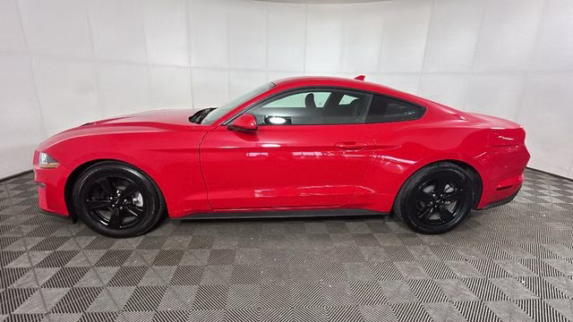 2022 Race Red Ford Mustang EcoBoost RWD Coupe