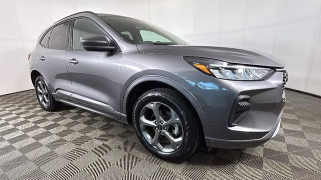 2023 rock metallic Ford Escape ST-Line AWD SUV