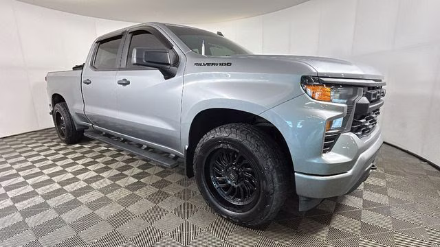 2023 Sterling Gray Metallic Chevrolet Silverado 1500 Custom 4X4 Truck