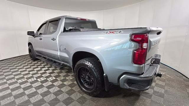 2023 Sterling Gray Metallic Chevrolet Silverado 1500 Custom 4X4 Truck
