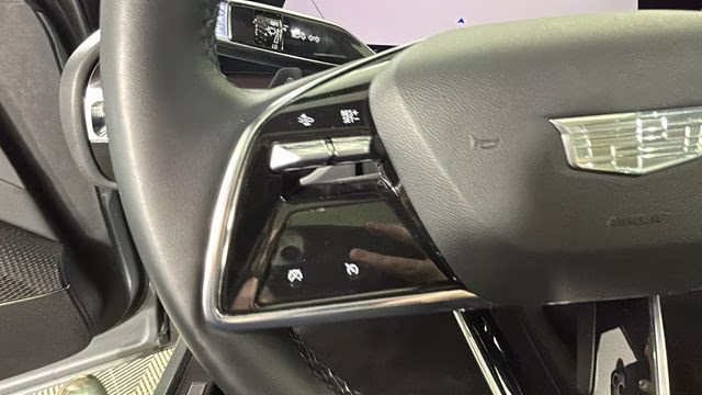 2024 Argent Silver Metallic Cadillac LYRIQ Tech RWD SUV