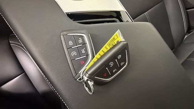 2024 Argent Silver Metallic Cadillac LYRIQ Tech RWD SUV