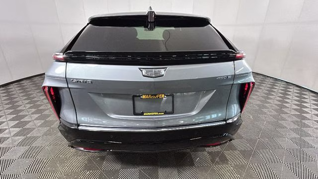 2024 Argent Silver Metallic Cadillac LYRIQ Tech RWD SUV