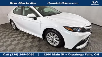 2024 Ice Cap Toyota Camry SE FWD Sedan
