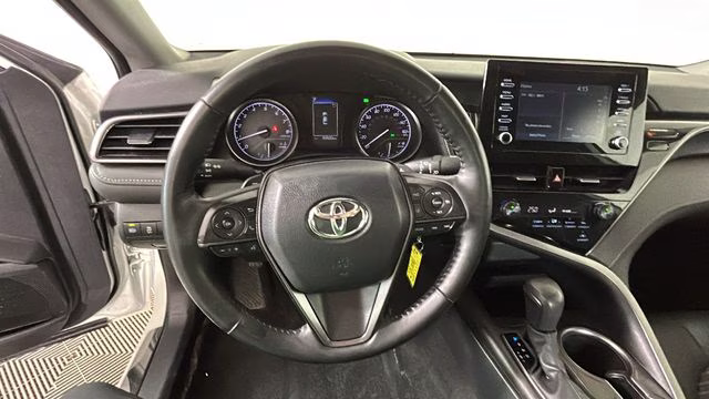 2024 Ice Cap Toyota Camry SE FWD Sedan