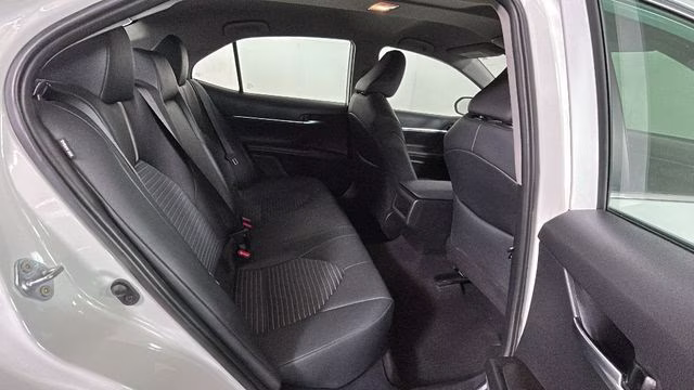2024 Ice Cap Toyota Camry SE FWD Sedan