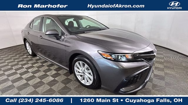 2024 Predawn Gray Mica Toyota Camry SE FWD Sedan
