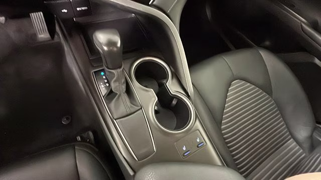 2024 Predawn Gray Mica Toyota Camry SE FWD Sedan