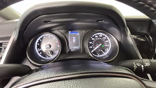 2024 Ice Cap Toyota Camry SE FWD Sedan