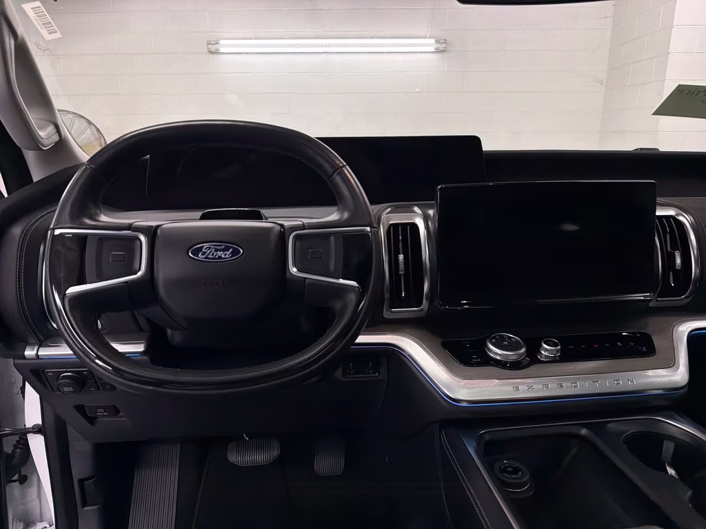2025 Oxford White Ford Expedition Max Platinum 4X4 SUV