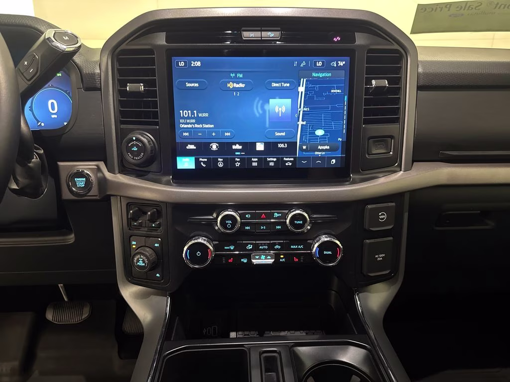2025 Agate Black Metallic Ford F-150 XLT 4X4 Truck