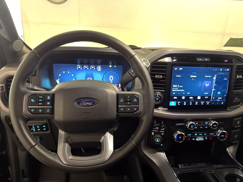 2025 Agate Black Metallic Ford F-150 XLT 4X4 Truck