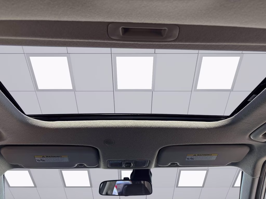 2025 Shimmering Silver Hyundai Venue SEL FWD SUV