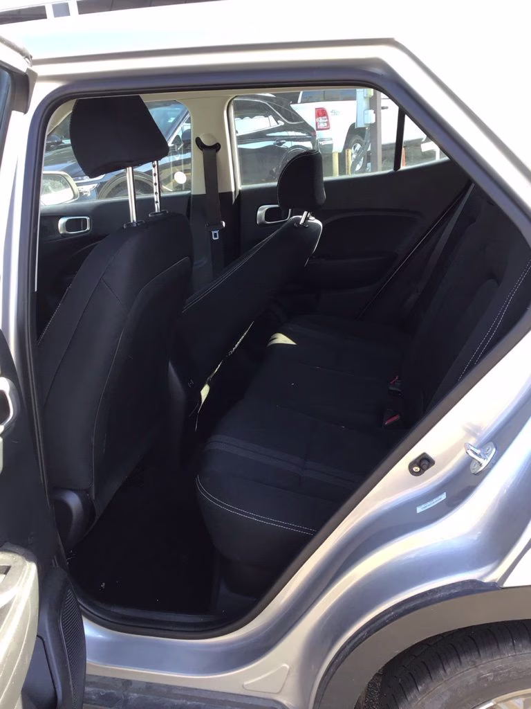 2025 Shimmering Silver Hyundai Venue SEL FWD SUV