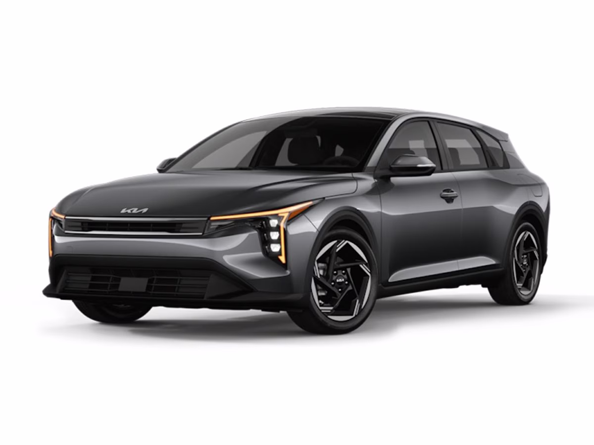 2026 Aurora Black Pearl Kia K4 GT-Line FWD Hatchback