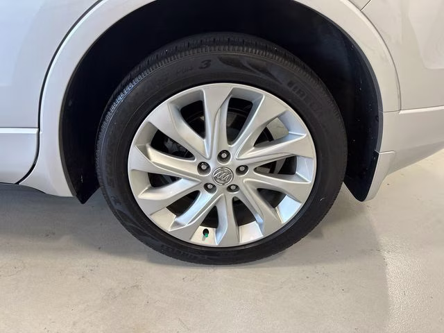 2016 Galaxy Silver Metallic Buick Envision Premium II AWD SUV