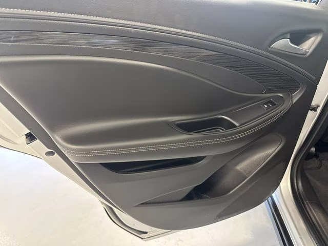 2016 Galaxy Silver Metallic Buick Envision Premium II AWD SUV