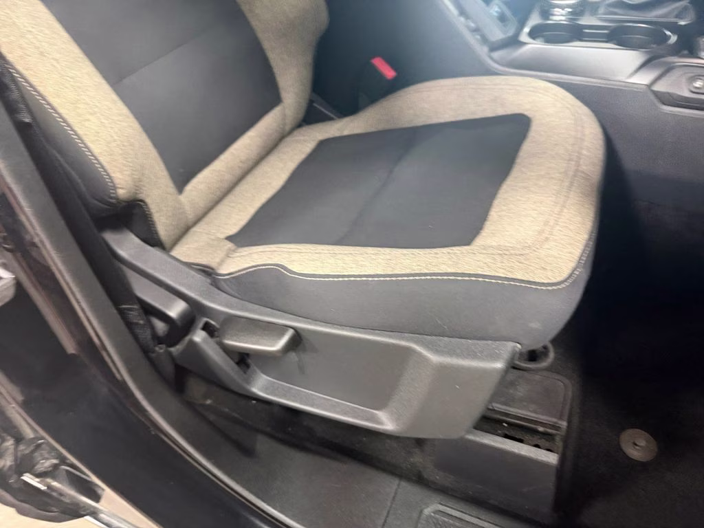 2025 Black Ford Bronco Big Bend Hard Top w/Ford Co-Pilot 360 4X4 SUV