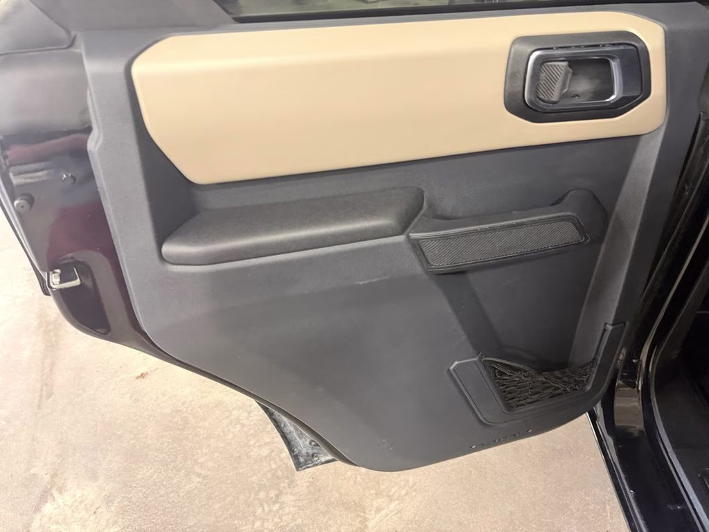 2025 Black Ford Bronco Big Bend Hard Top w/Ford Co-Pilot 360 4X4 SUV