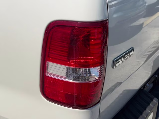 2008 Pueblo Gold Clearcoat Metallic Ford F-150 Lariat RWD Truck