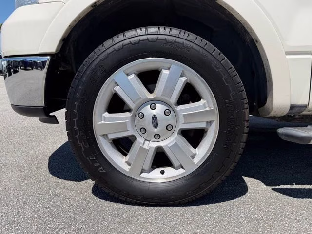 2008 Pueblo Gold Clearcoat Metallic Ford F-150 Lariat RWD Truck