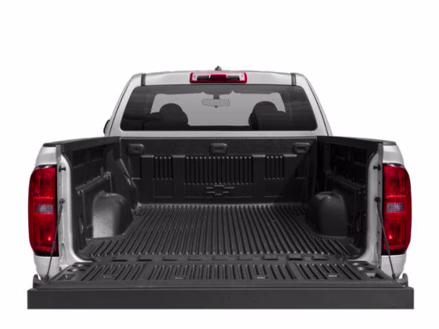 2019 Silver Ice Metallic Chevrolet Colorado LT RWD Truck