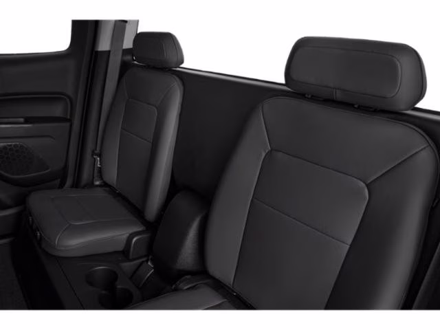 2019 Silver Ice Metallic Chevrolet Colorado LT RWD Truck