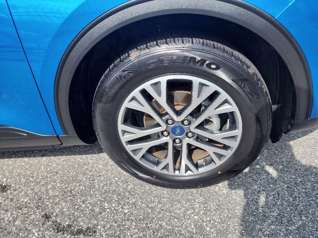 2021 Velocity Blue Metallic Ford Escape SEL AWD SUV