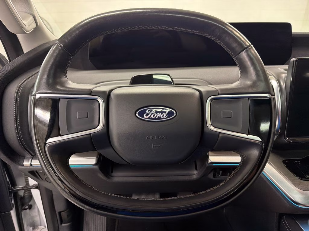2025 Oxford White Ford Expedition Max Platinum 4X4 SUV