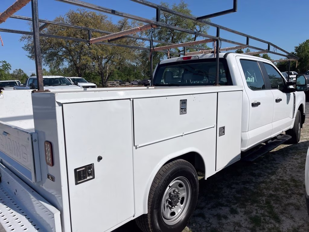 2024 Oxford White Ford Super Duty F-250 SRW XL RWD Truck