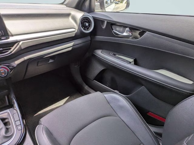 2024 Snow White Pearl Kia Forte GT-Line FWD Sedan