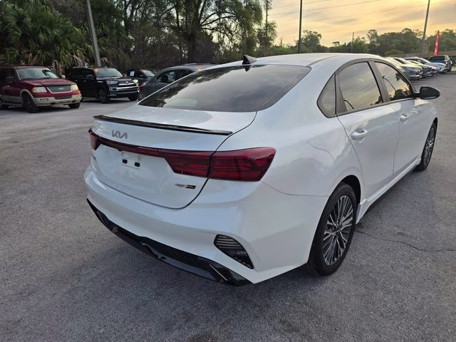 2024 Snow White Pearl Kia Forte GT-Line FWD Sedan
