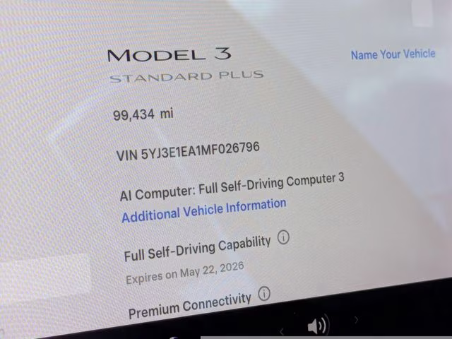 2021 White Tesla Model 3 Standard Range Plus RWD Sedan