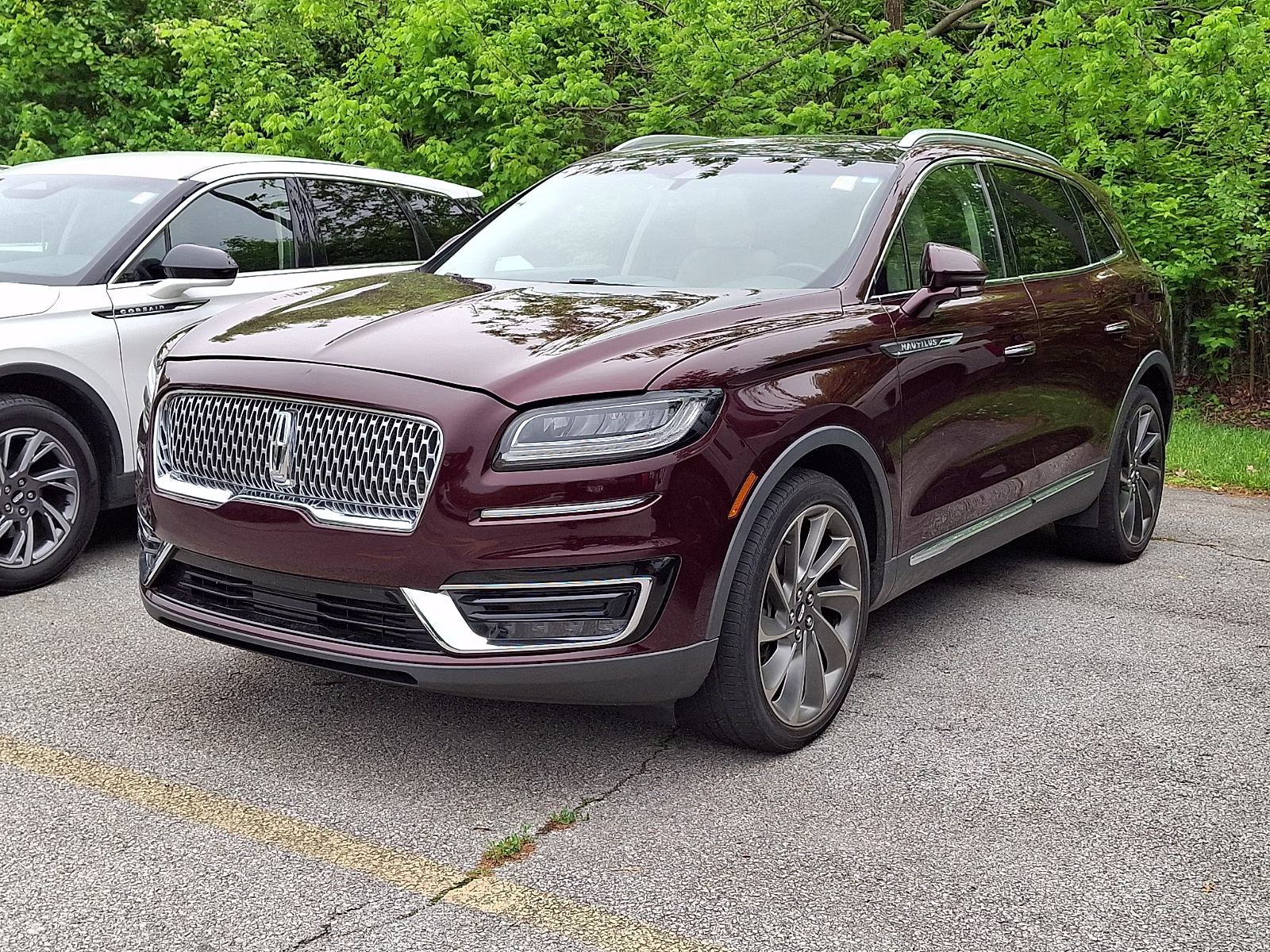2019 Burgundy Velvet Metallic Tinted Clearcoat - R3 Lincoln Nautilus Reserve AWD