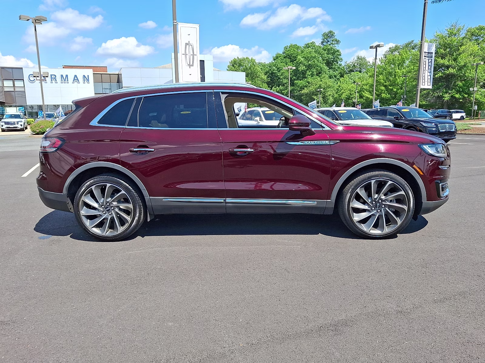 2019 Burgundy Velvet Metallic Tinted Clearcoat - R3 Lincoln Nautilus Reserve AWD