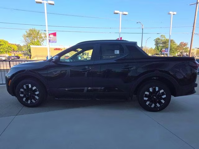 2025 Phantom Black Hyundai Santa Cruz SEL FWD Truck