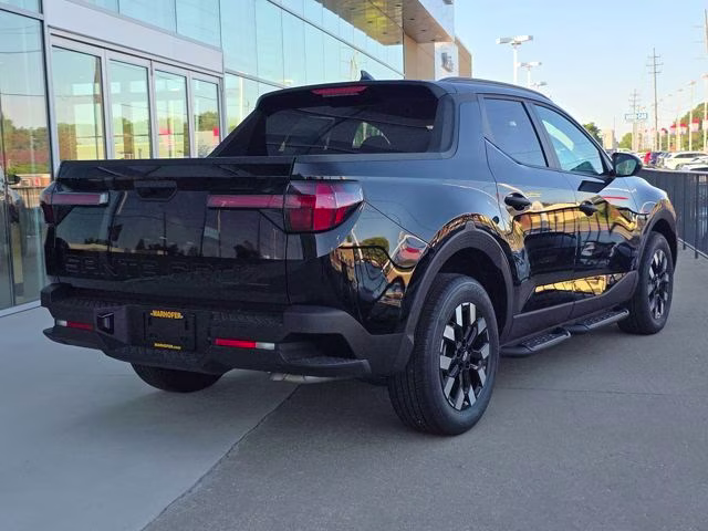 2025 Phantom Black Hyundai Santa Cruz SEL FWD Truck