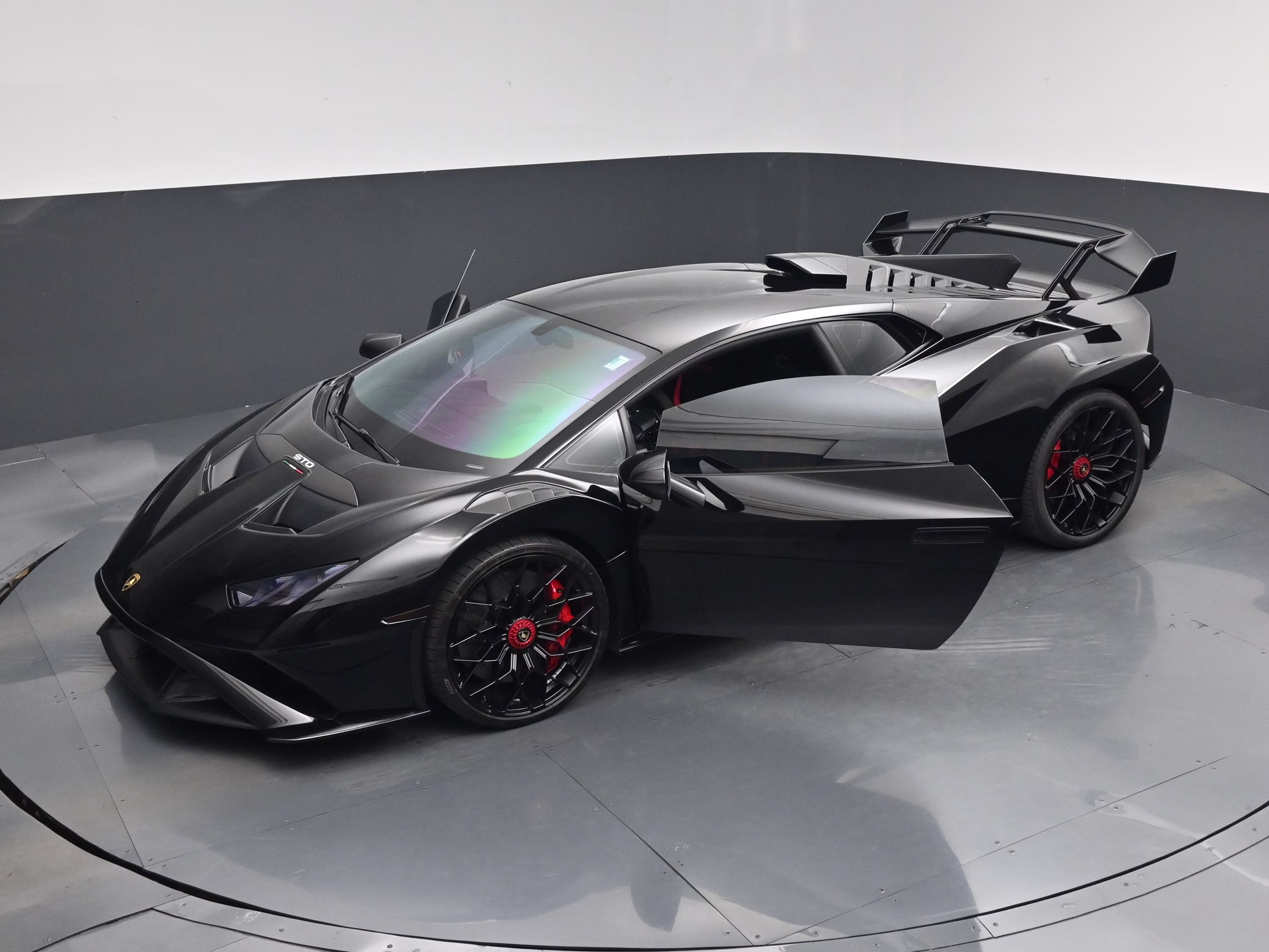 2022 Nero Noctis Metallic Lamborghini Huracan STO Base RWD Coupe