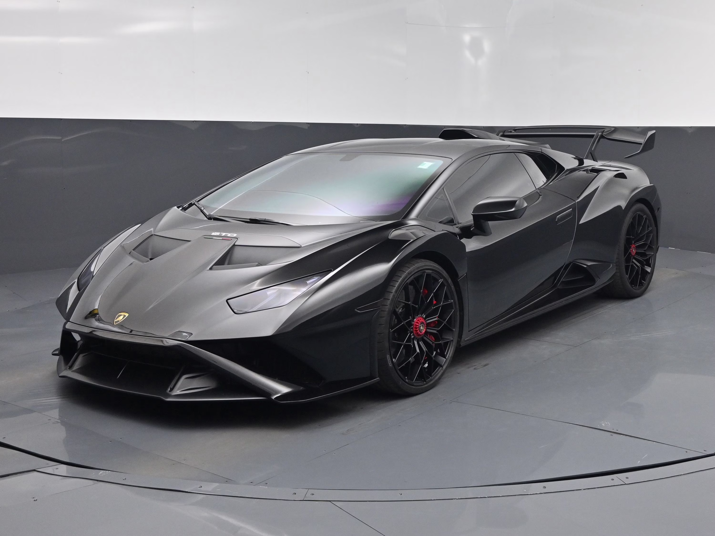 2022 Nero Noctis Metallic Lamborghini Huracan STO Base RWD Coupe