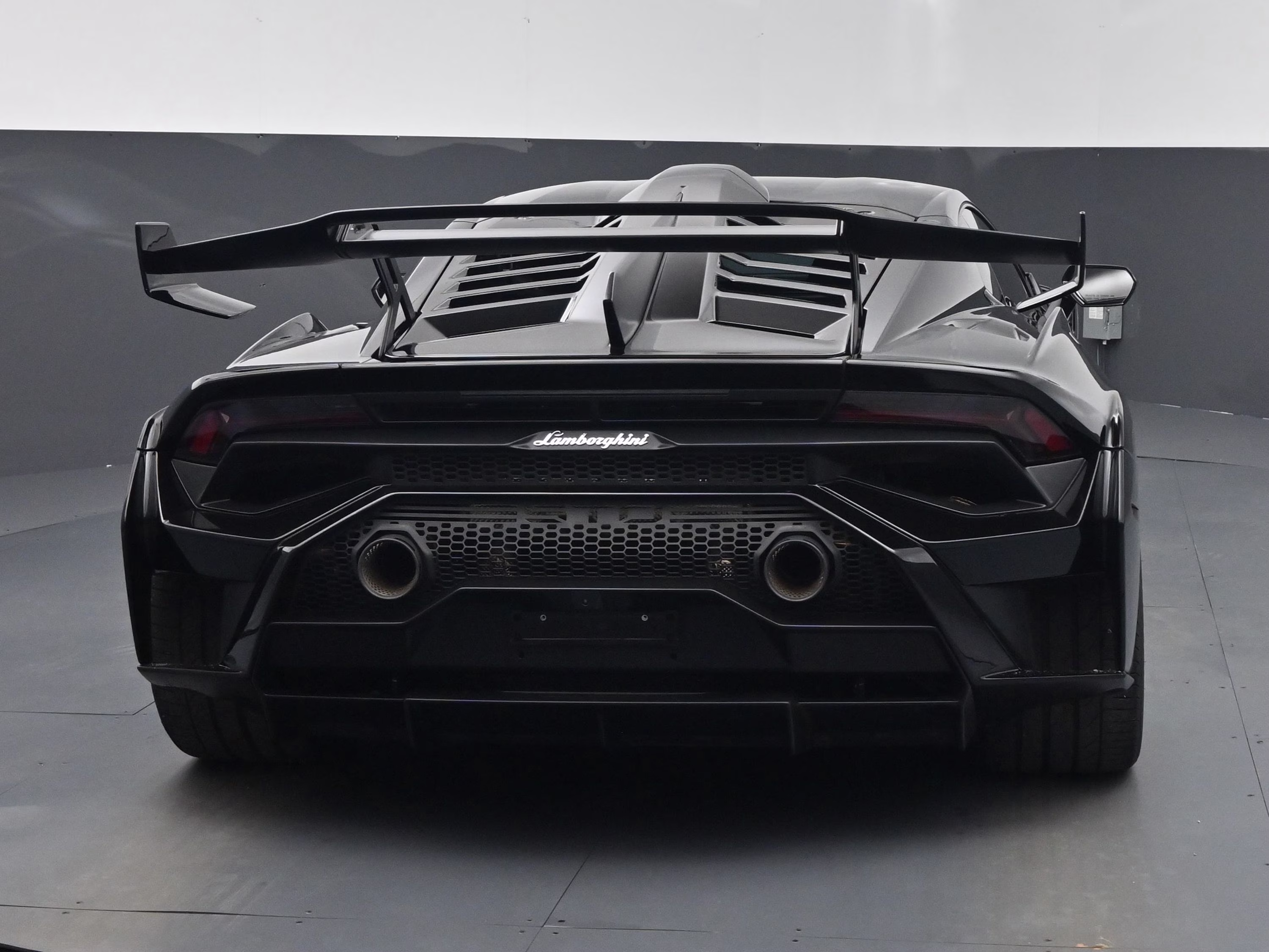 2022 Nero Noctis Metallic Lamborghini Huracan STO Base RWD Coupe