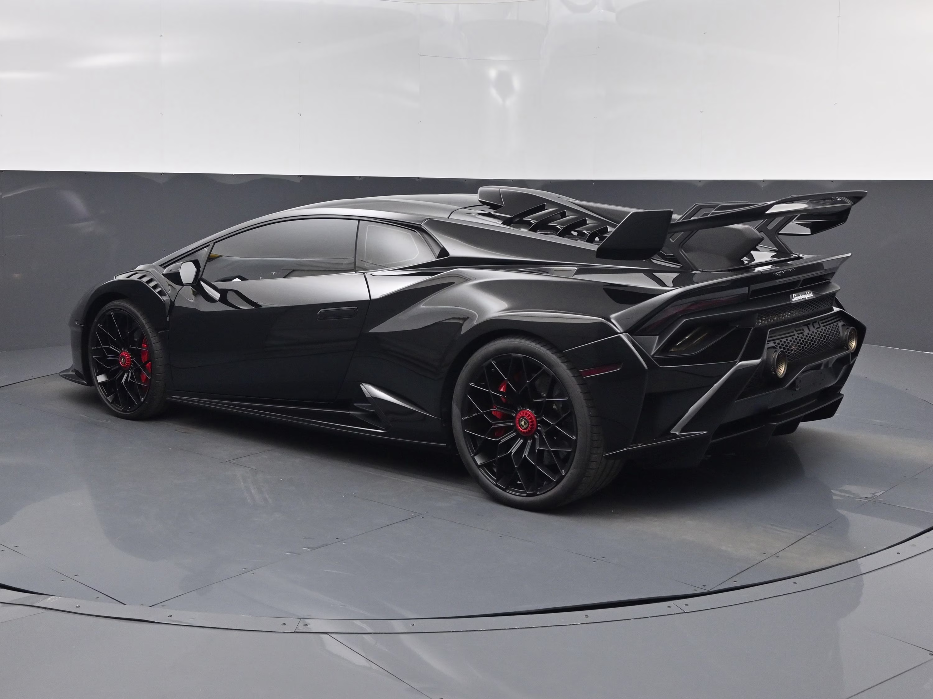 2022 Nero Noctis Metallic Lamborghini Huracan STO Base RWD Coupe