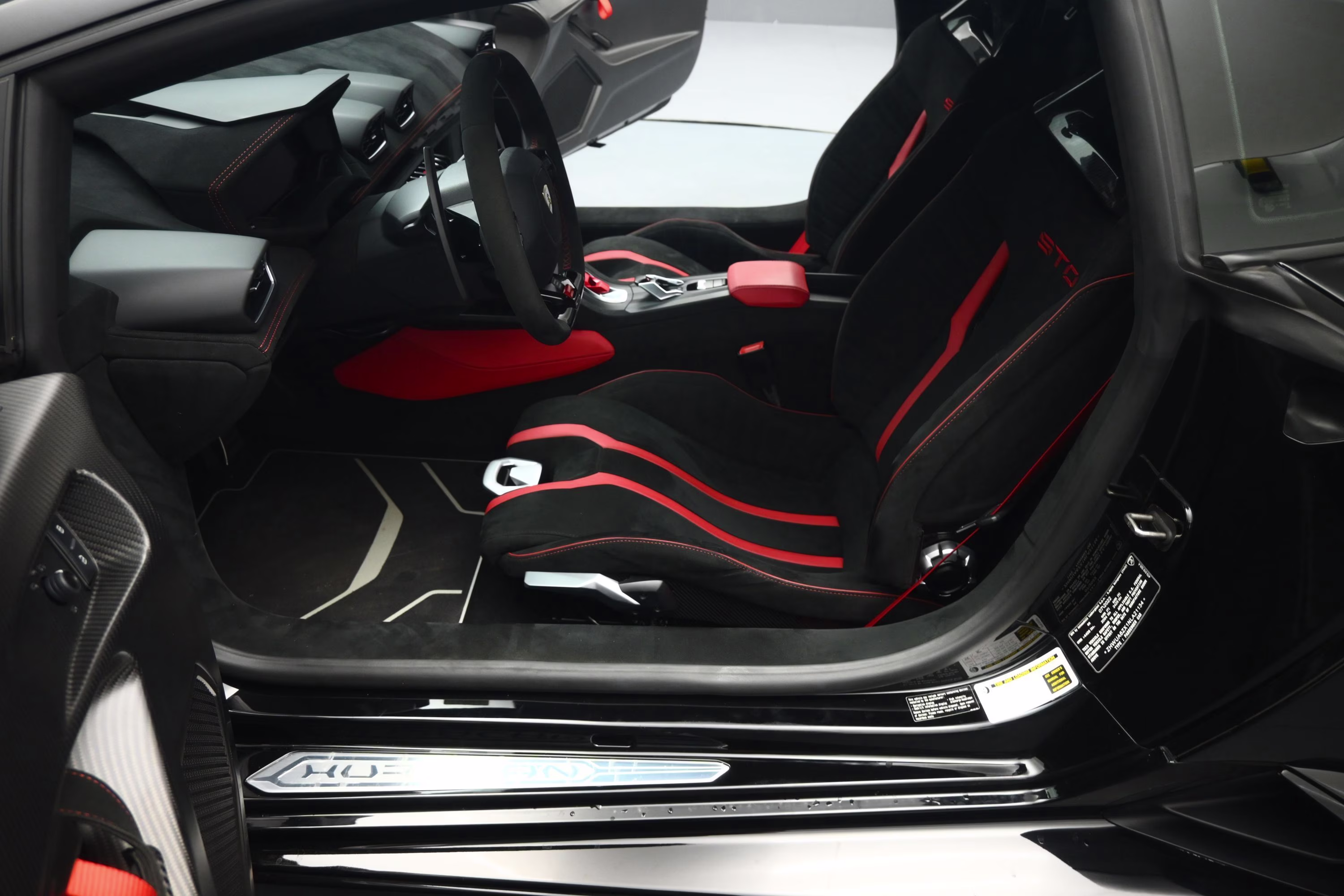 2022 Nero Noctis Metallic Lamborghini Huracan STO Base RWD Coupe