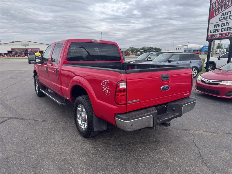 2015 Ruby Red Metallic Tinted Clear Coat Ford Super Duty F-250 SRW XLT 4X4 Truck