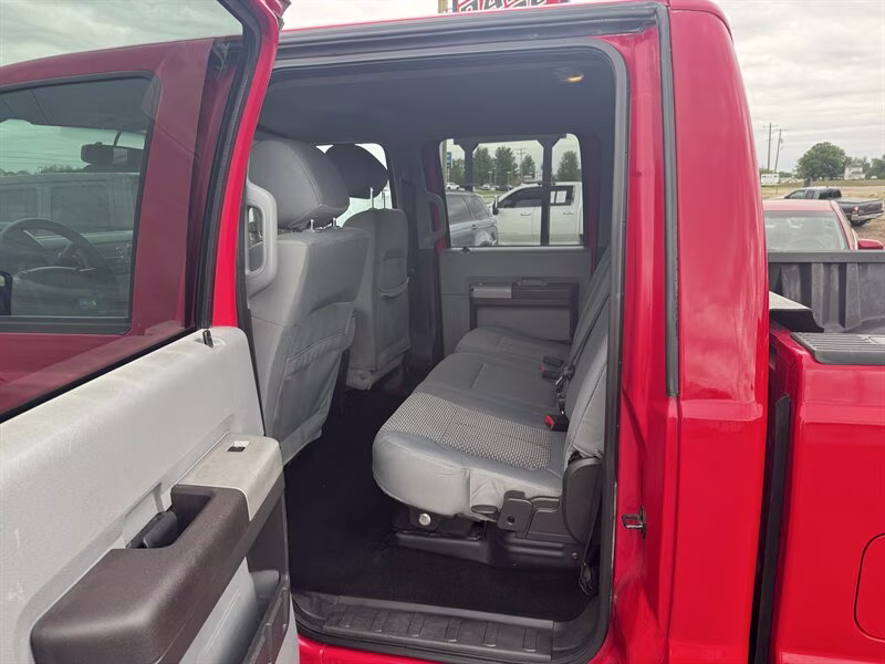 2015 Ruby Red Metallic Tinted Clear Coat Ford Super Duty F-250 SRW XLT 4X4 Truck